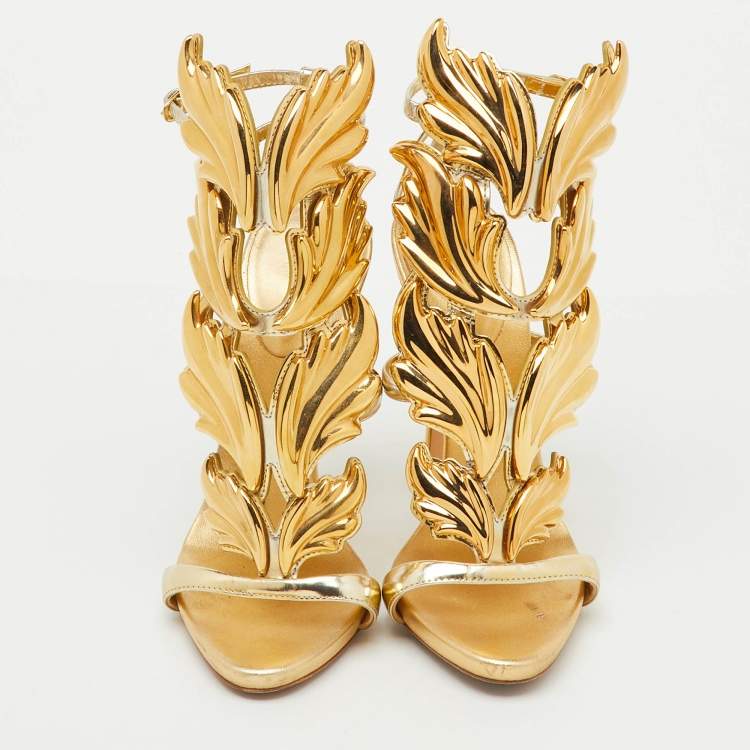 Pre Owned Giuseppe Zanotti Gold Metalic Leather Cruel Ankle Strap Sandals Size 35
