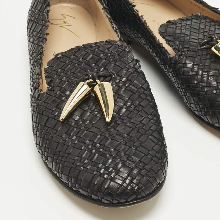Pre Owned Giuseppe Zanotti Black Woven Leather Shark Tooth Embellish Smoking Slippers Size 37