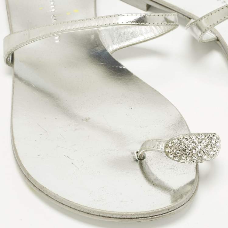 Pre Owned Giuseppe Zanotti Silver Leather Crystal Embellished Toe Ring Flat Sandals Size 38