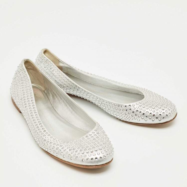 Pre Owned Giuseppe Zanotti Silver Crystals and Leather Ballet Flats Size 39