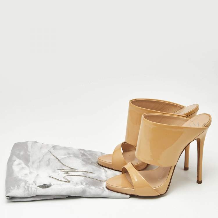 Pre Owned Giuseppe Zanotti Beige Patent Leather Andrea Slide Sandals Size 35