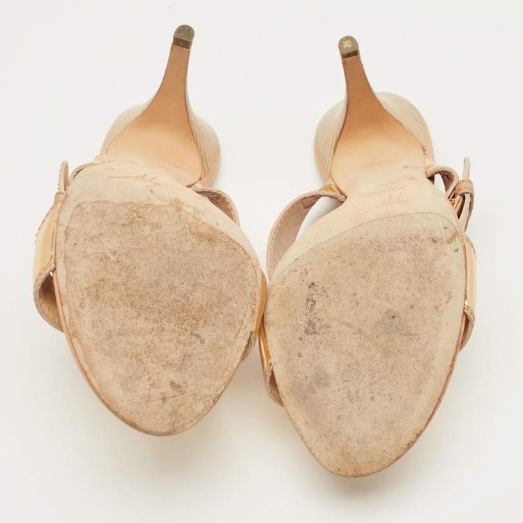 Pre Owned Giuseppe Zanotti Gold Leather Buckle Slide Sandals Size 39.5