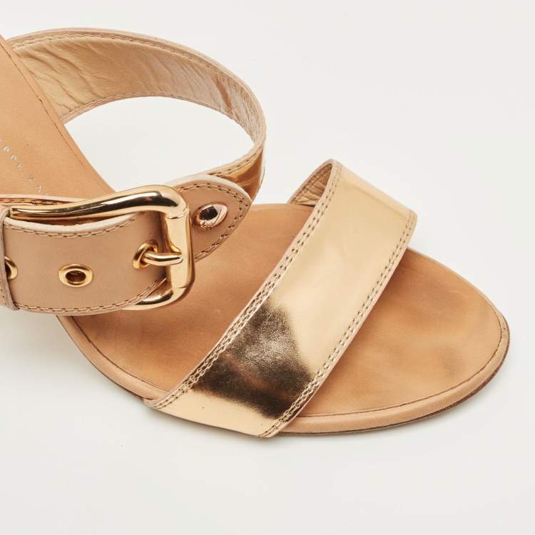 Pre Owned Giuseppe Zanotti Gold Leather Buckle Slide Sandals Size 39.5