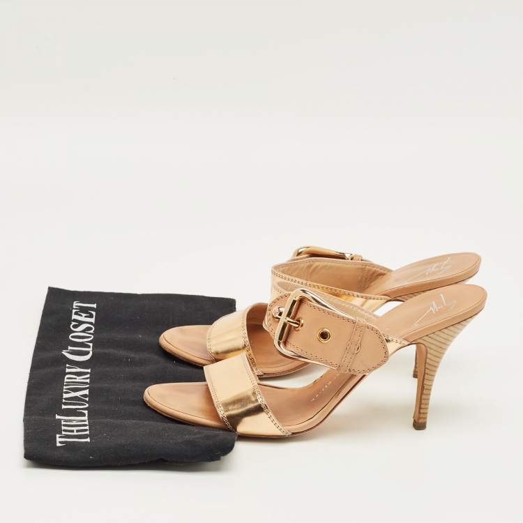 Pre Owned Giuseppe Zanotti Gold Leather Buckle Slide Sandals Size 39.5