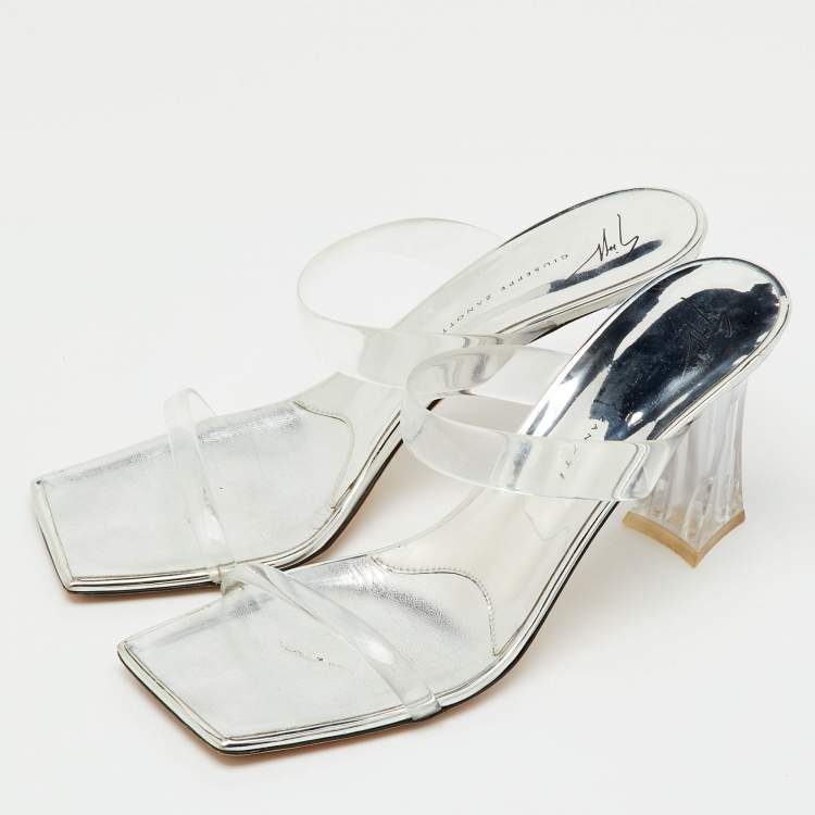 Pre Owned Giuseppe Zanotti Transparent/Silver PVC Flamina Flexi Slide Sandals Size 40.5