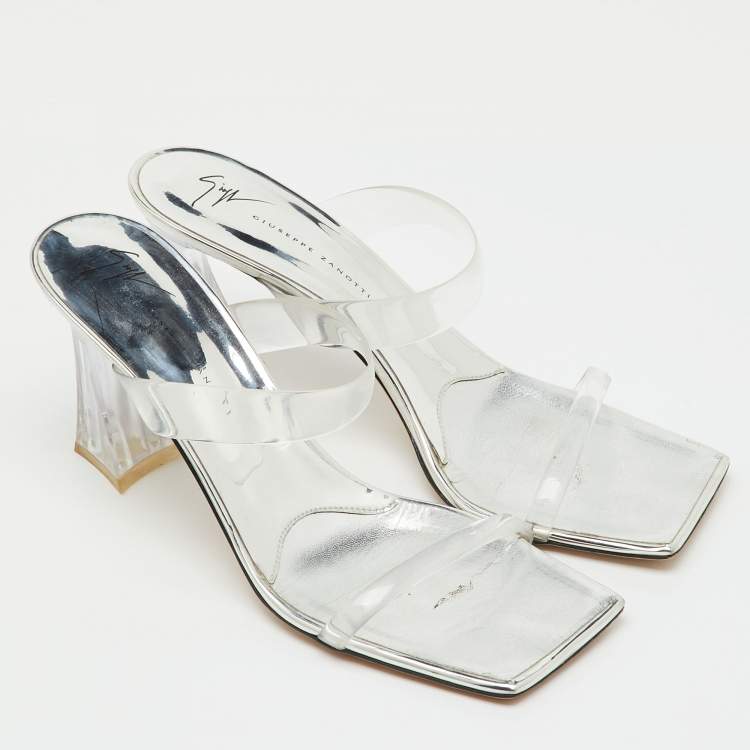 Pre Owned Giuseppe Zanotti Transparent/Silver PVC Flamina Flexi Slide Sandals Size 40.5
