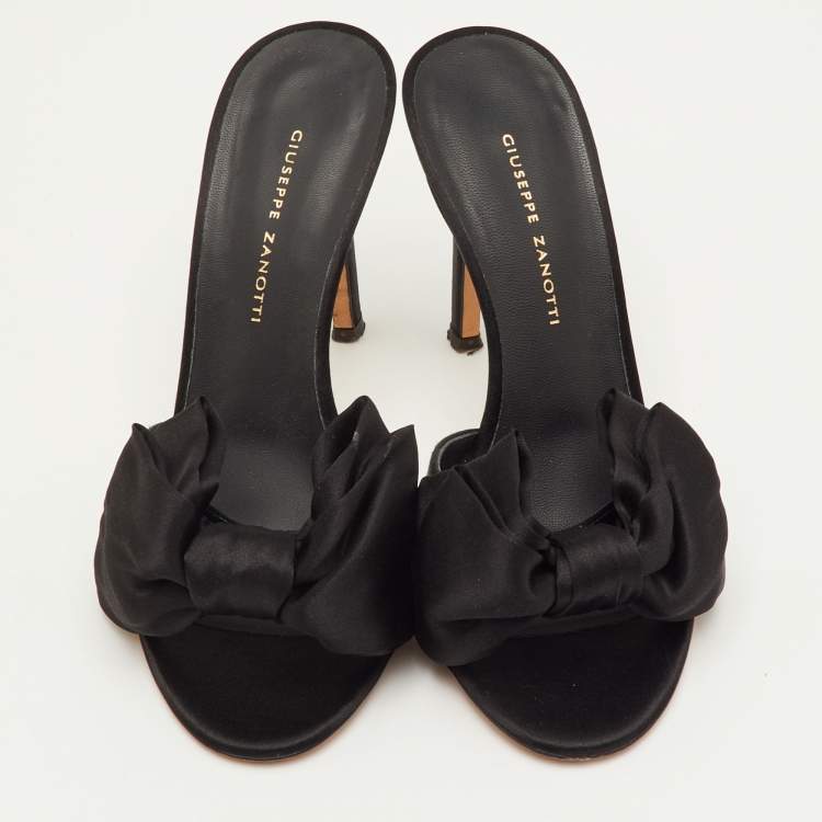 Pre Owned Giuseppe Zanotti Size 36 Black Satin Knotted Bow Slide Sandals