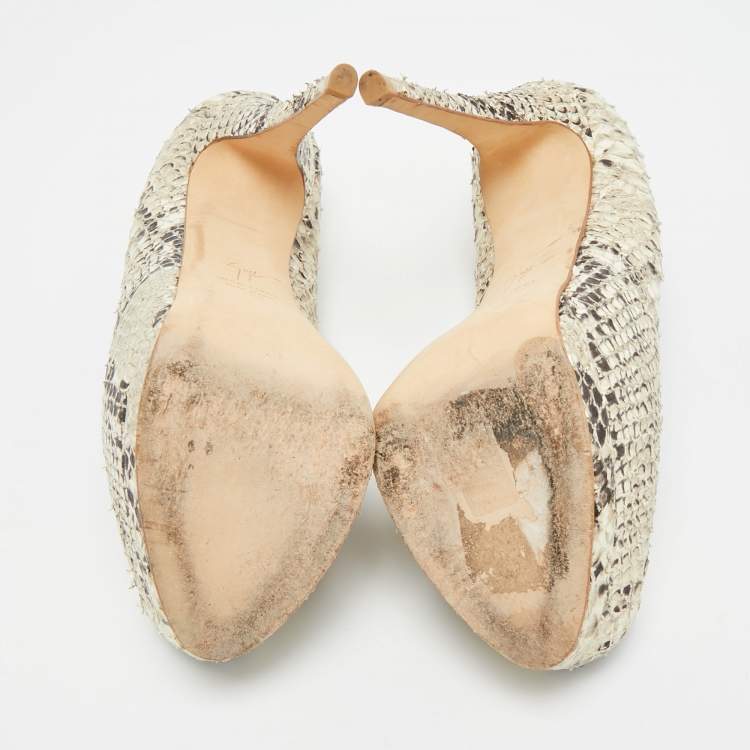 Pre Owned Giuseppe Zanotti Sharon Size 38.5 Cream Python Embossed Leather Peep Toe Pumps