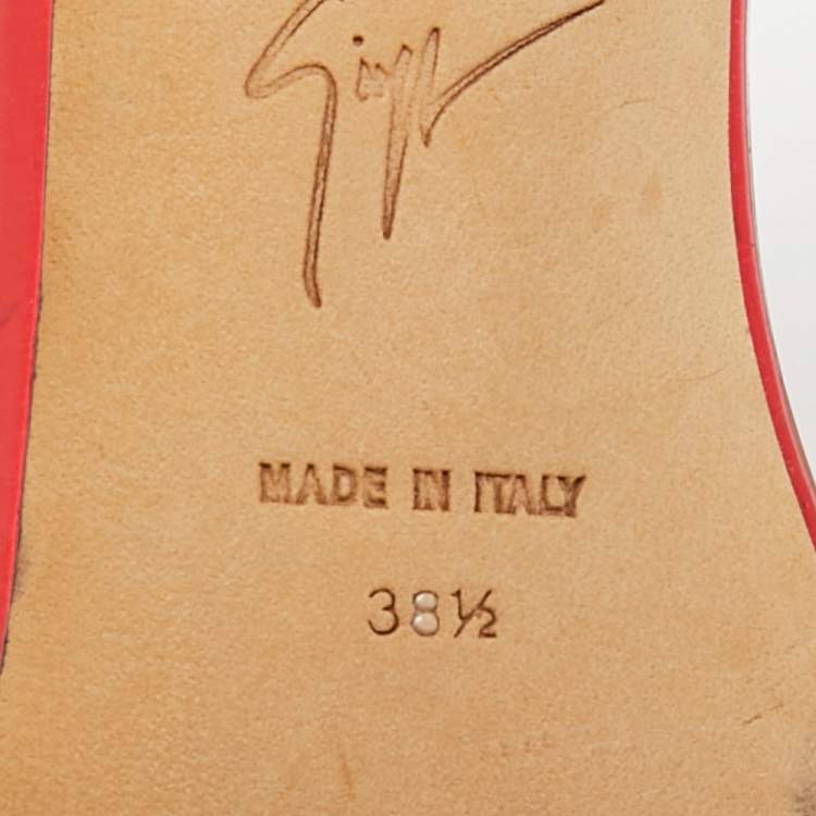 Pre Owned Giuseppe Zanotti Size 38.5 Red Leather Crystals Heart Embellished Slide Sandals                    