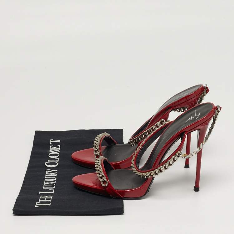 Pre Owned Giuseppe Zanotti Curb Chain Size 40 Red Patent Leather Slide Sandals