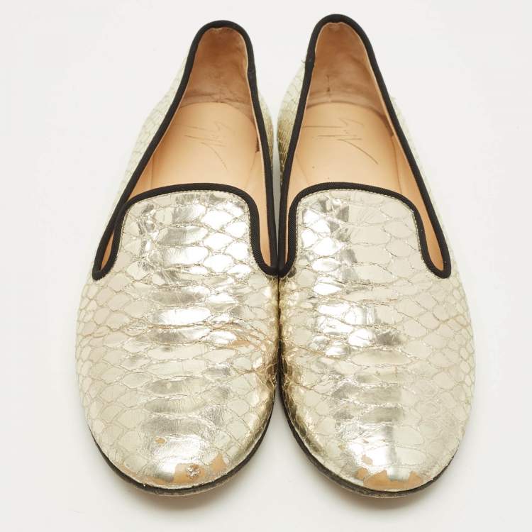 مملوكة مسبقًا Giuseppe Zanotti Size 38 Gold Python Embossed Leather Smoking Slippers