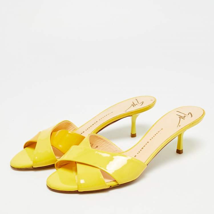 Pre Owned Giuseppe Zanotti Size 36.5 Yellow Patent Leather Criss Cross Slide Sandals