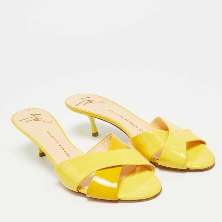 Pre Owned Giuseppe Zanotti Size 36.5 Yellow Patent Leather Criss Cross Slide Sandals