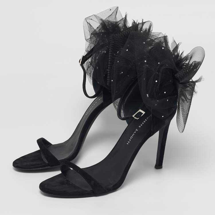 Pre Owned Giuseppe Zanotti Basic 105 Size 38 Black Lace and Suede Slide Sandals