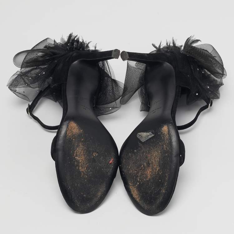 Pre Owned Giuseppe Zanotti Basic 105 Size 38 Black Lace and Suede Slide Sandals