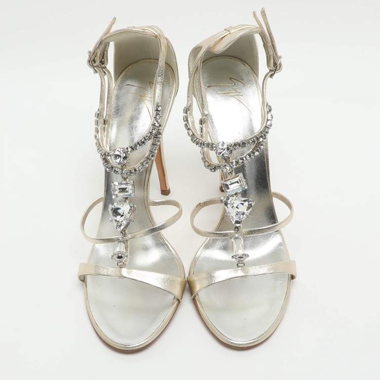 Pre Owned Giuseppe Zanotti Crystal Embellished Size 40 Gold Leather Ankle Strap Sandals