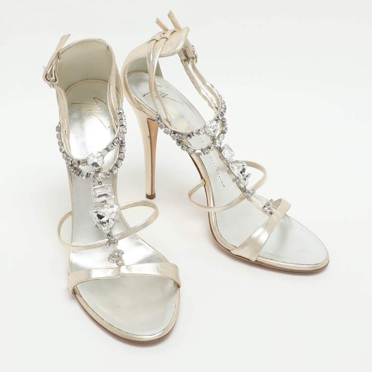 Pre Owned Giuseppe Zanotti Crystal Embellished Size 40 Gold Leather Ankle Strap Sandals