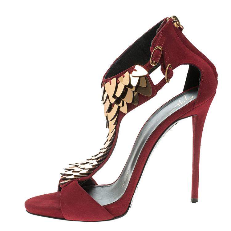 Pre Owned Giuseppe Zanotti Cherry Red Embellished Suede Peep Toe Sandals Size 37.5