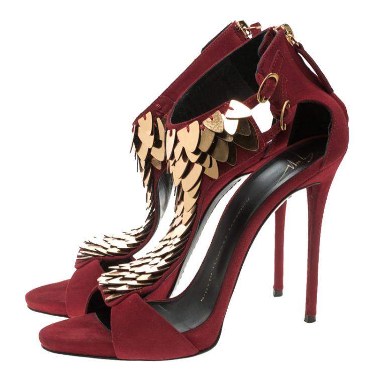 Pre Owned Giuseppe Zanotti Cherry Red Embellished Suede Peep Toe Sandals Size 37.5