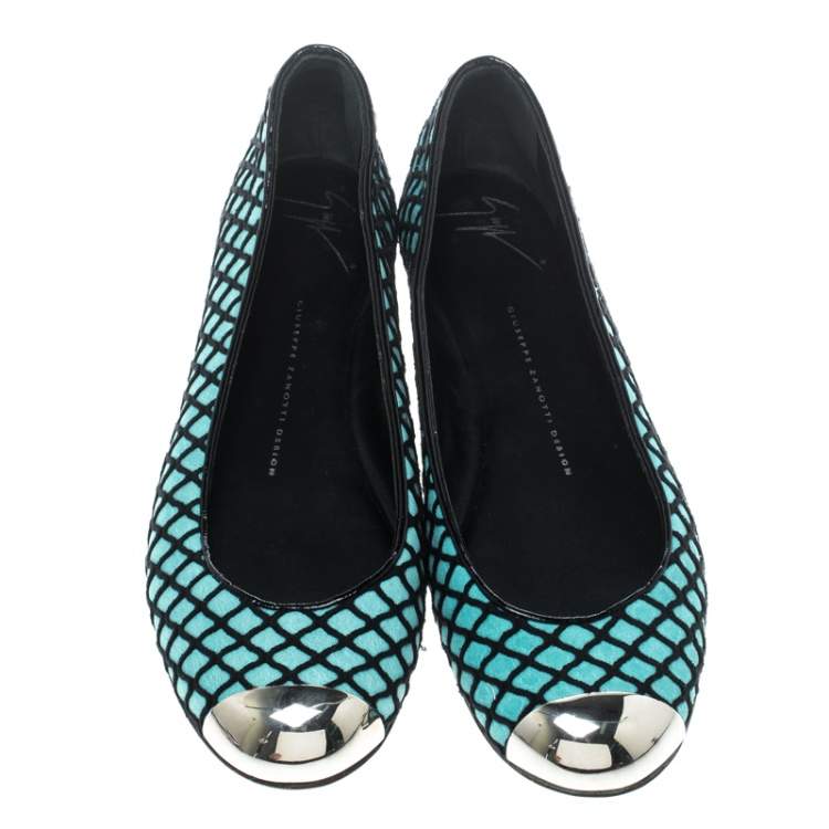 مملوكة مسبقًا Giuseppe Zanotti Green/Black Suede and Fabric Cap Toe Ballet Flats Size 38