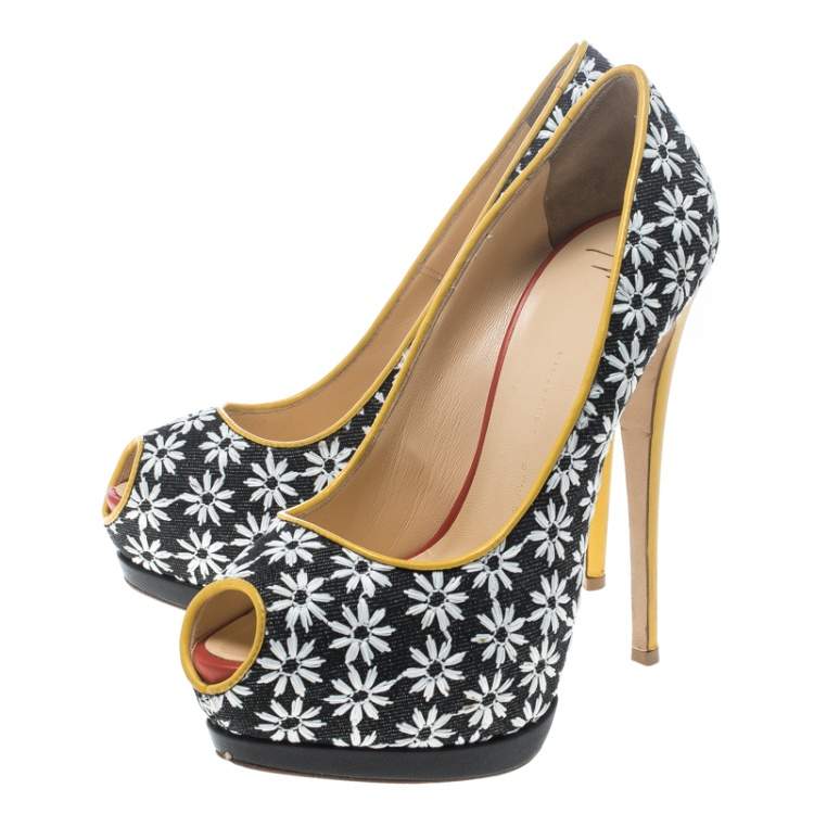 مملوكة مسبقًا Giuseppe Zanotti Multicolor Fabric and Leather Peep Toe Platform Pumps Size 39 