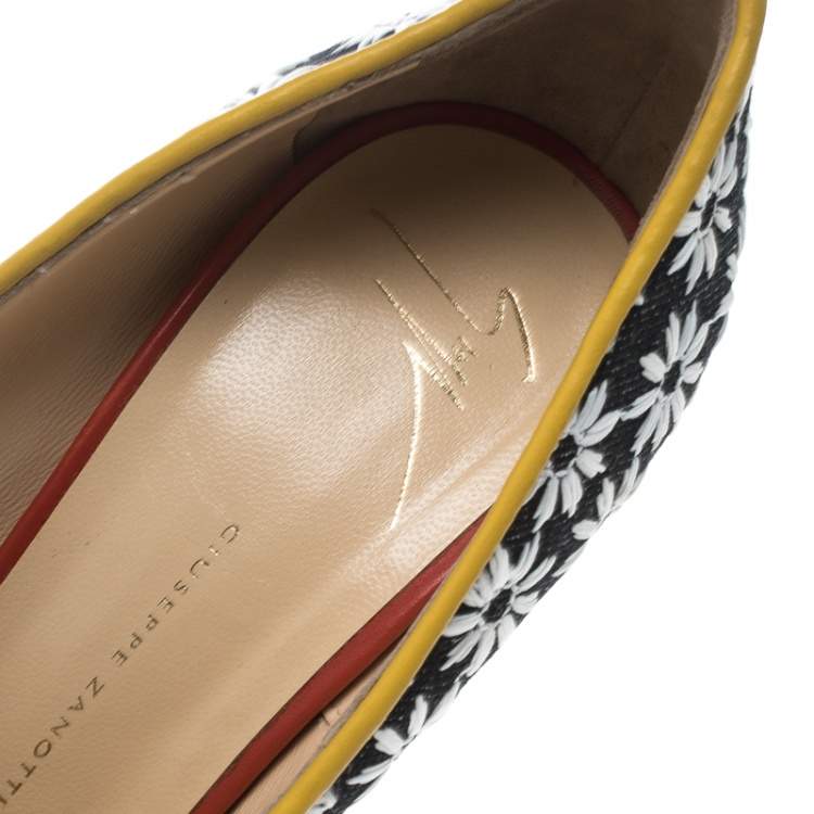 مملوكة مسبقًا Giuseppe Zanotti Multicolor Fabric and Leather Peep Toe Platform Pumps Size 39 