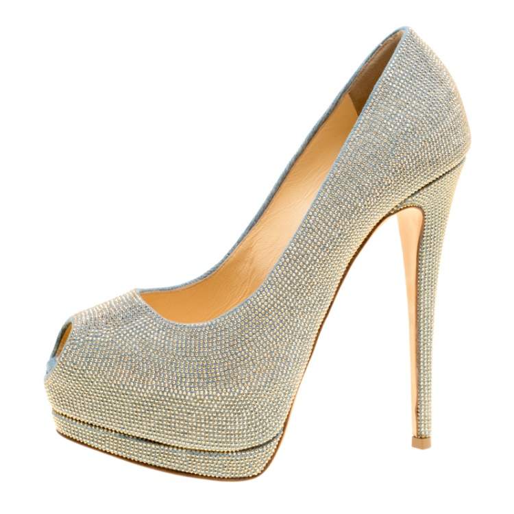 مملوكة مسبقًا  Giuseppe Zanotti Denim Blue Embellished Canvas Sharon Peep Toe Platform Pumps Size 38