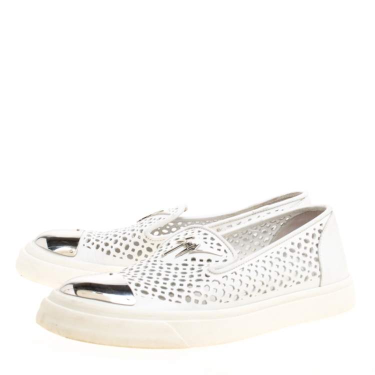 Pre Owned Giuseppe Zanotti White Perforated Leather Metal Cap Toe Skate Sneakers Size 40
