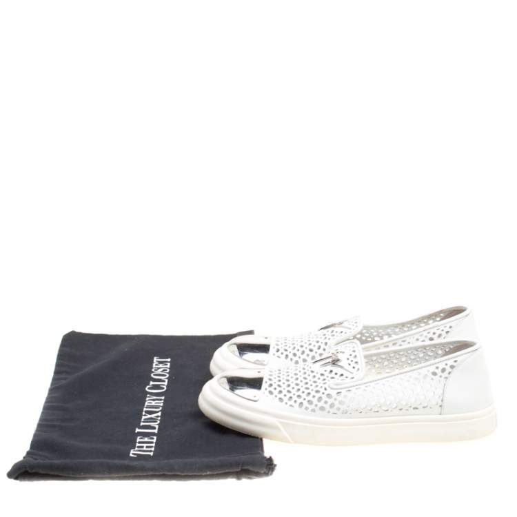 Pre Owned Giuseppe Zanotti White Perforated Leather Metal Cap Toe Skate Sneakers Size 40