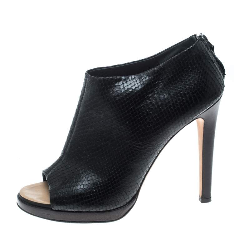 مملوكة مسبقًا Giuseppe Zanotti Black Snake Embossed Leather Peep Toe Ankle Booties Size 40.5