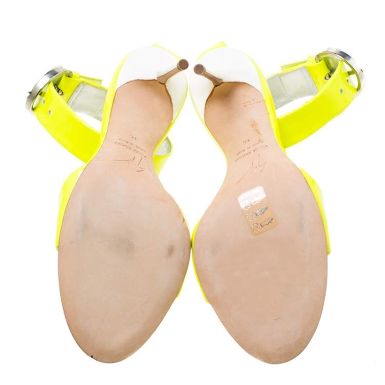 Pre Owned Giuseppe Zanotti Fluorescent Green Patent Leather Ankle Strap Open Toe Sandals Size 36