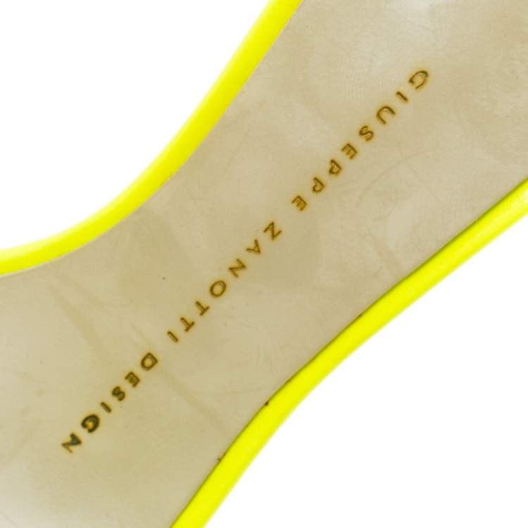 Pre Owned Giuseppe Zanotti Fluorescent Green Patent Leather Ankle Strap Open Toe Sandals Size 36