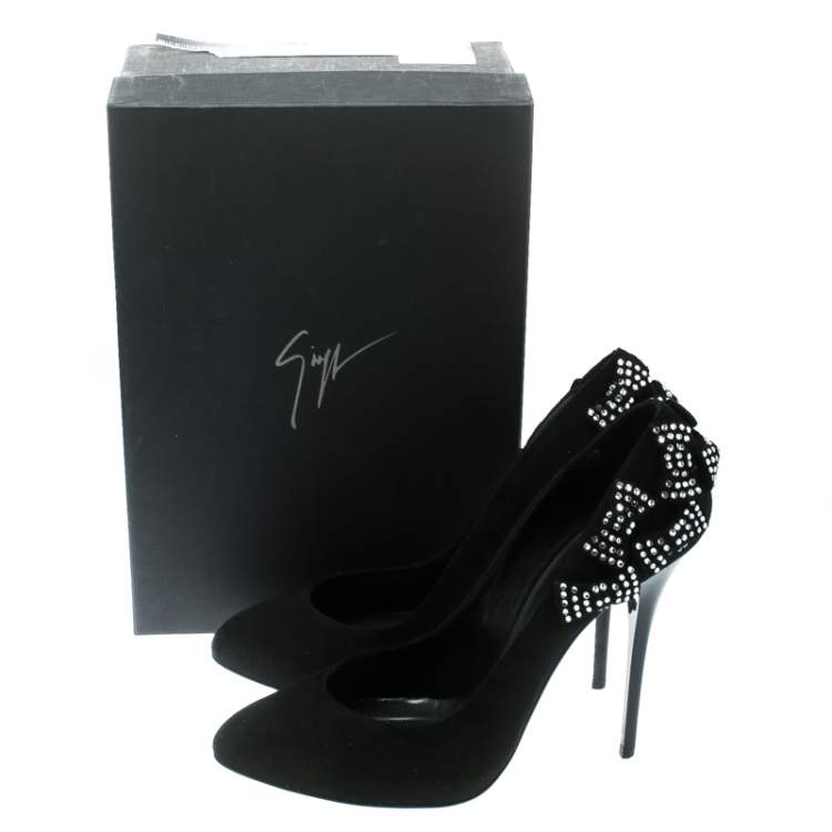 Pre Owned Giuseppe Zanotti Black Crystal Bow Embellished Suede Pumps Size 40
