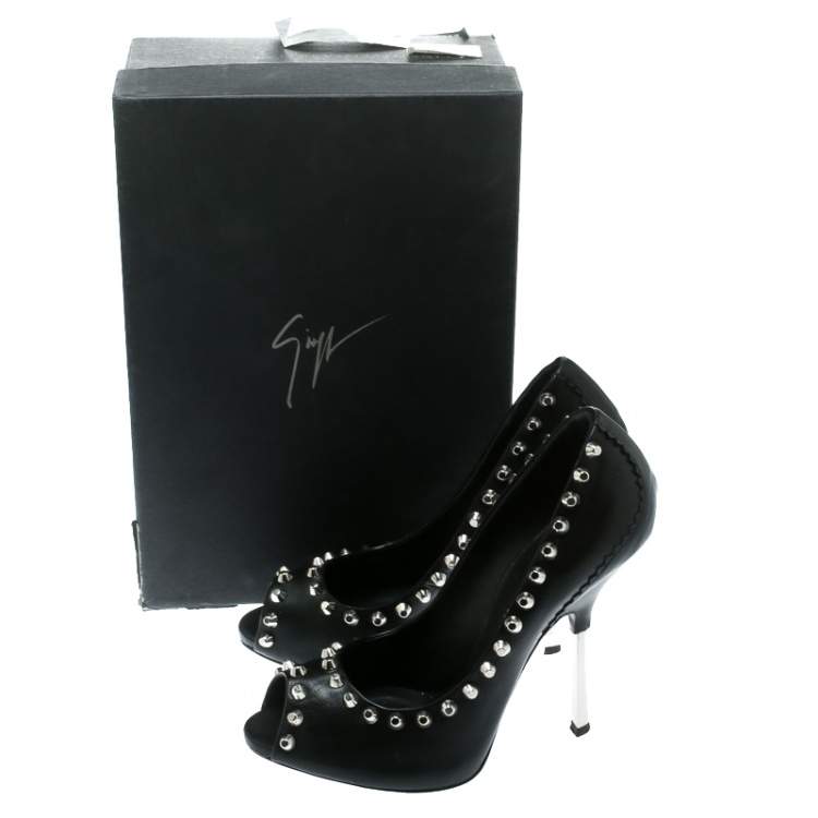 مملوكة مسبقًا Giuseppe Zanotti Black Leather Stud Trim Peep Toe Pumps Size 38