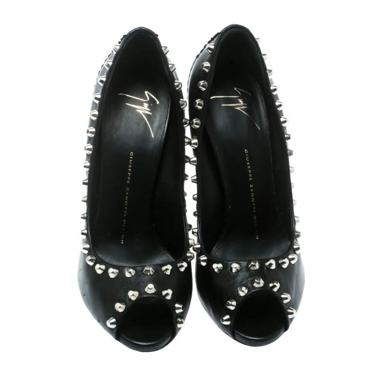 مملوكة مسبقًا Giuseppe Zanotti Black Leather Stud Trim Peep Toe Pumps Size 38