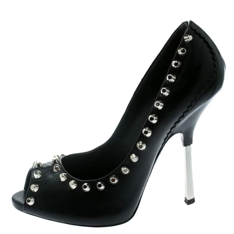 مملوكة مسبقًا Giuseppe Zanotti Black Leather Stud Trim Peep Toe Pumps Size 38