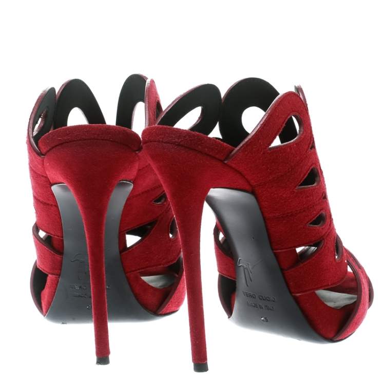Pre Owned Giuseppe Zanotti Red Cutout Suede Peep Toe Mules Size 35