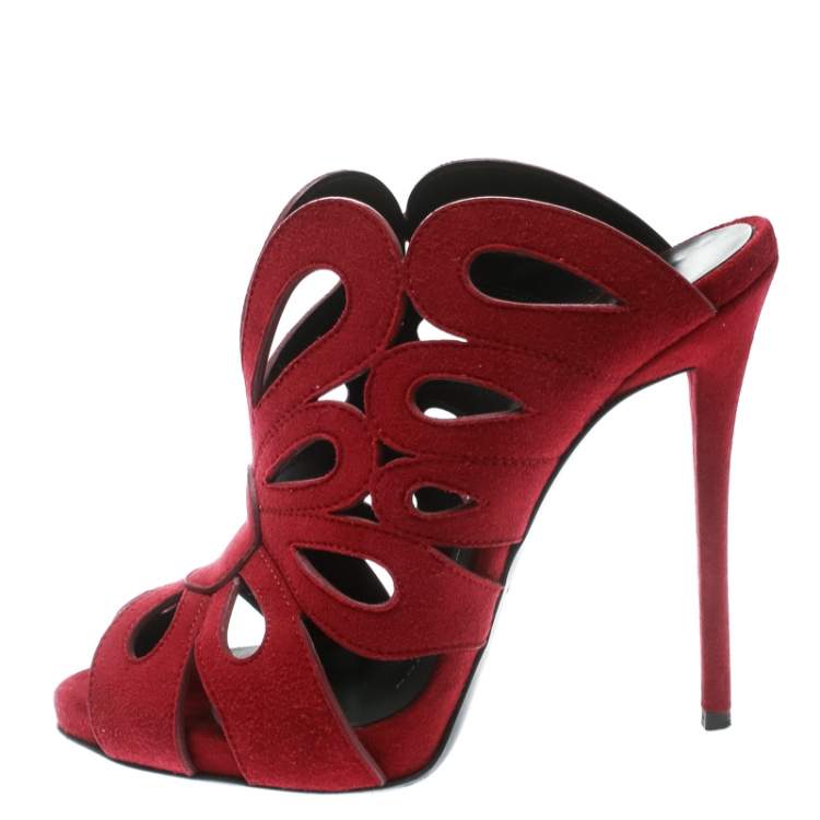 Pre Owned Giuseppe Zanotti Red Cutout Suede Peep Toe Mules Size 35