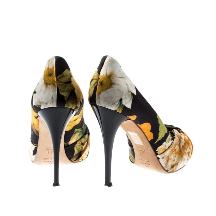 Pre Owned Giuseppe Zanotti Printed Satin Bow Detail Peep Toe Pumps Size 38