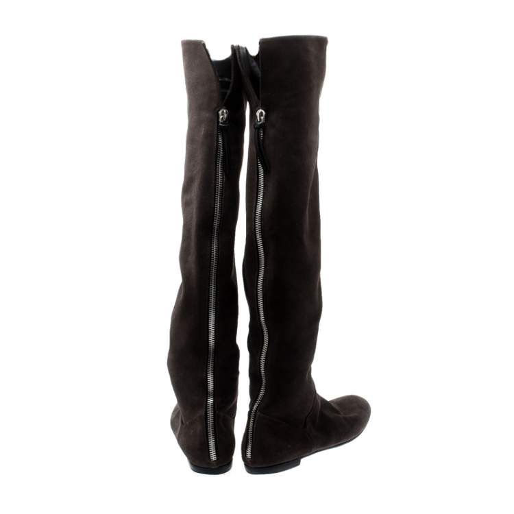مملوكة مسبقًا Giuseppe Zanotti Grey Suede Knee Length Boots Size 38