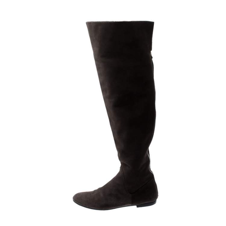 مملوكة مسبقًا Giuseppe Zanotti Grey Suede Knee Length Boots Size 38