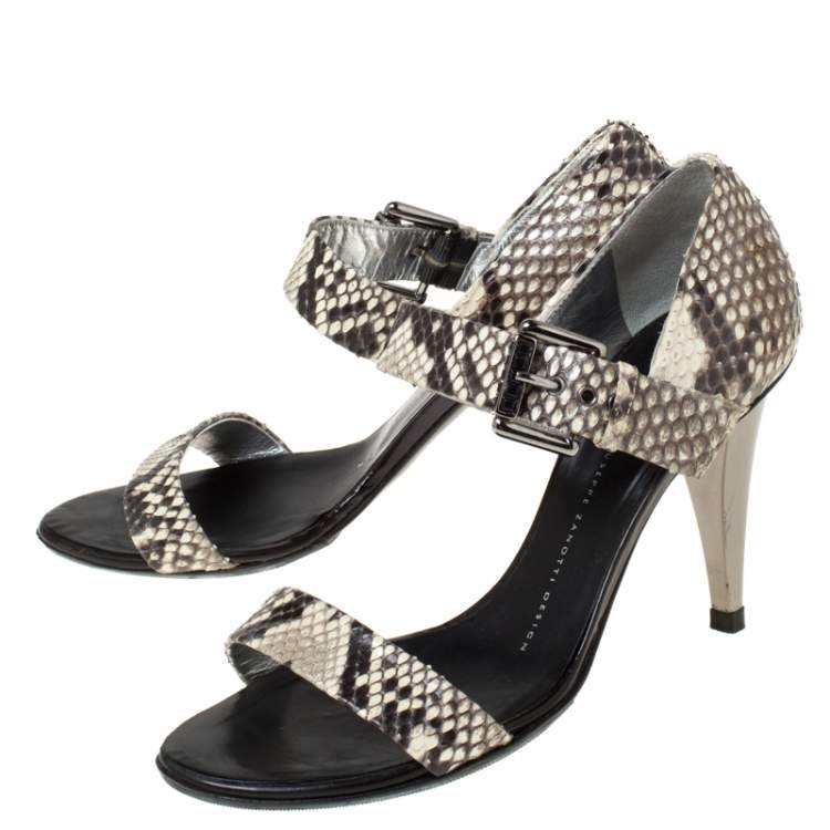 Pre Owned Giuseppe Zanotti Beige/Black Snakeskin Open Toe Buckle Strap Sandals Size 38