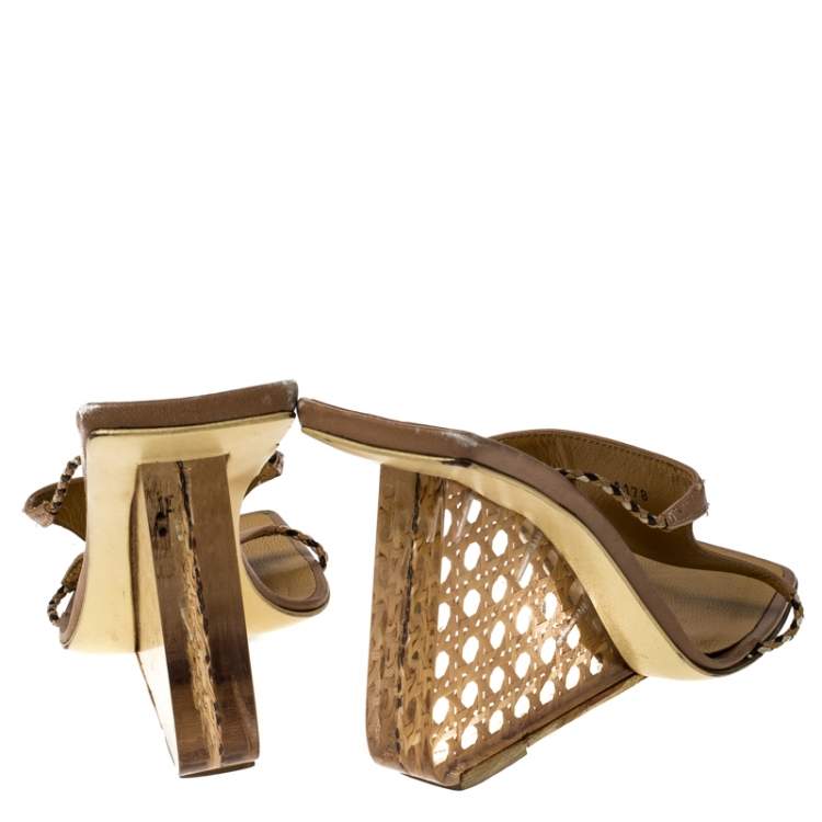 Pre Owned Giuseppe Zanotti Beige Leather Wedge Sandals Size 39