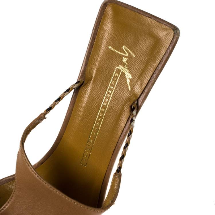 Pre Owned Giuseppe Zanotti Beige Leather Wedge Sandals Size 39
