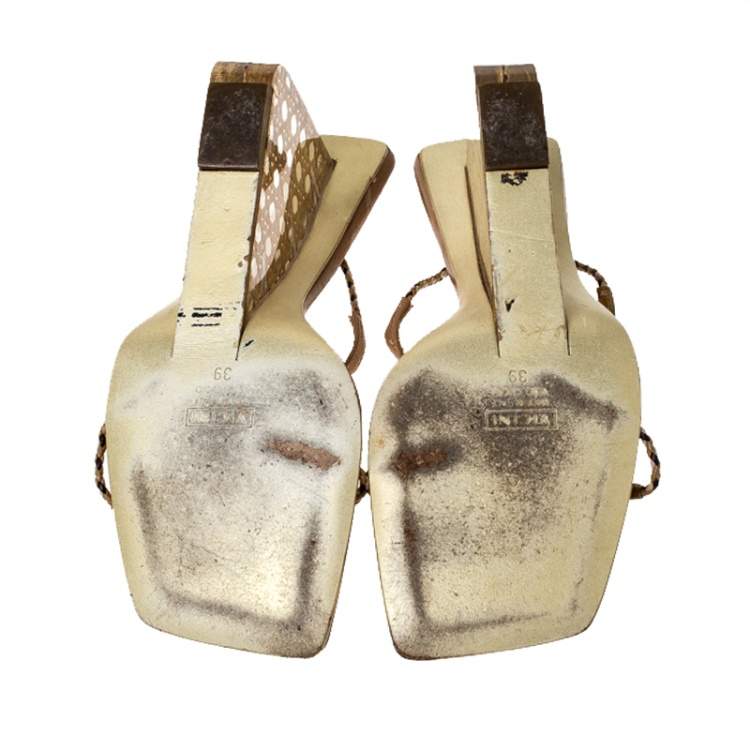 Pre Owned Giuseppe Zanotti Beige Leather Wedge Sandals Size 39