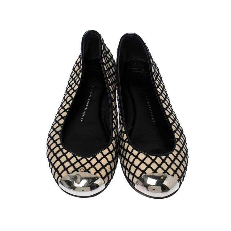 Pre Owned Giuseppe Zanotti Black/Beige Suede and Fabric Cap Toe Ballet Size 40