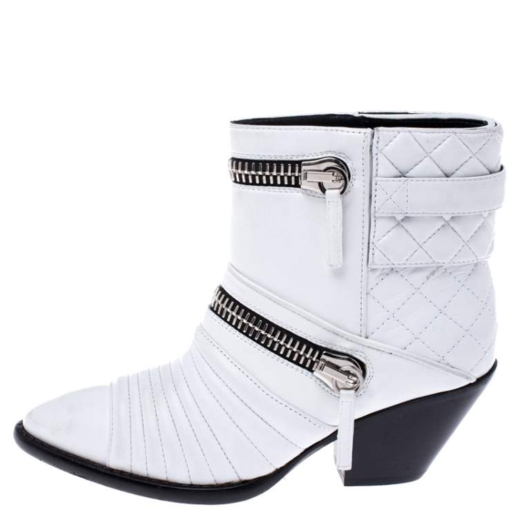 Pre Owned Giuseppe Zanotti White Quilted Leather Olinda Zipper Detail Ankle Boots Size 37.5