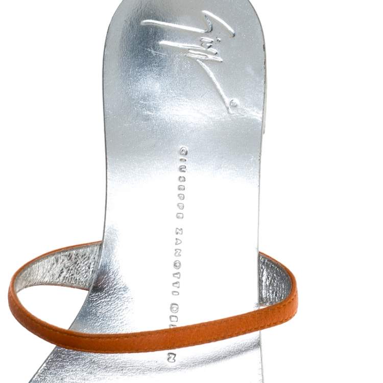 Pre Owned Giuseppe Zanotti Orange Leather Crystal Toe Ring Sandals Size 37.5