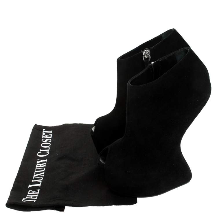Pre Owned Giuseppe Zanotti Black Suede Heel-Less Zipped Booties Size 36