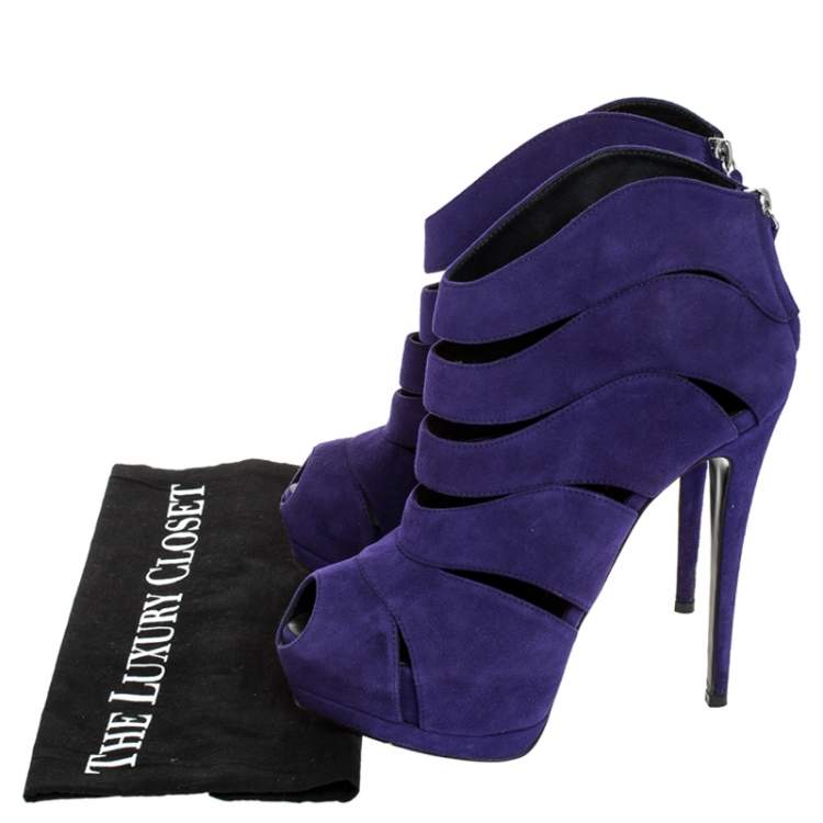 مملوكة مسبقًا Giuseppe Zanotti Purple Wave Cut Out Suede Peep Toe Platform Booties Size 38